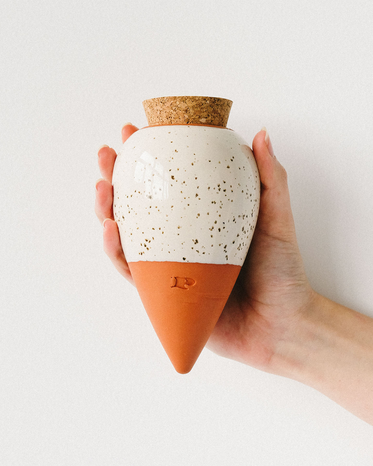 Olla Selvvander - Speckle White